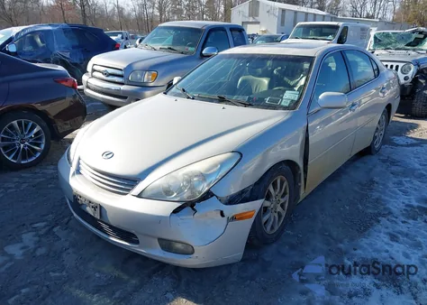 2003 Lexus Es 300 z USA, uszkodzony, nr VIN JTHBF30G136012096